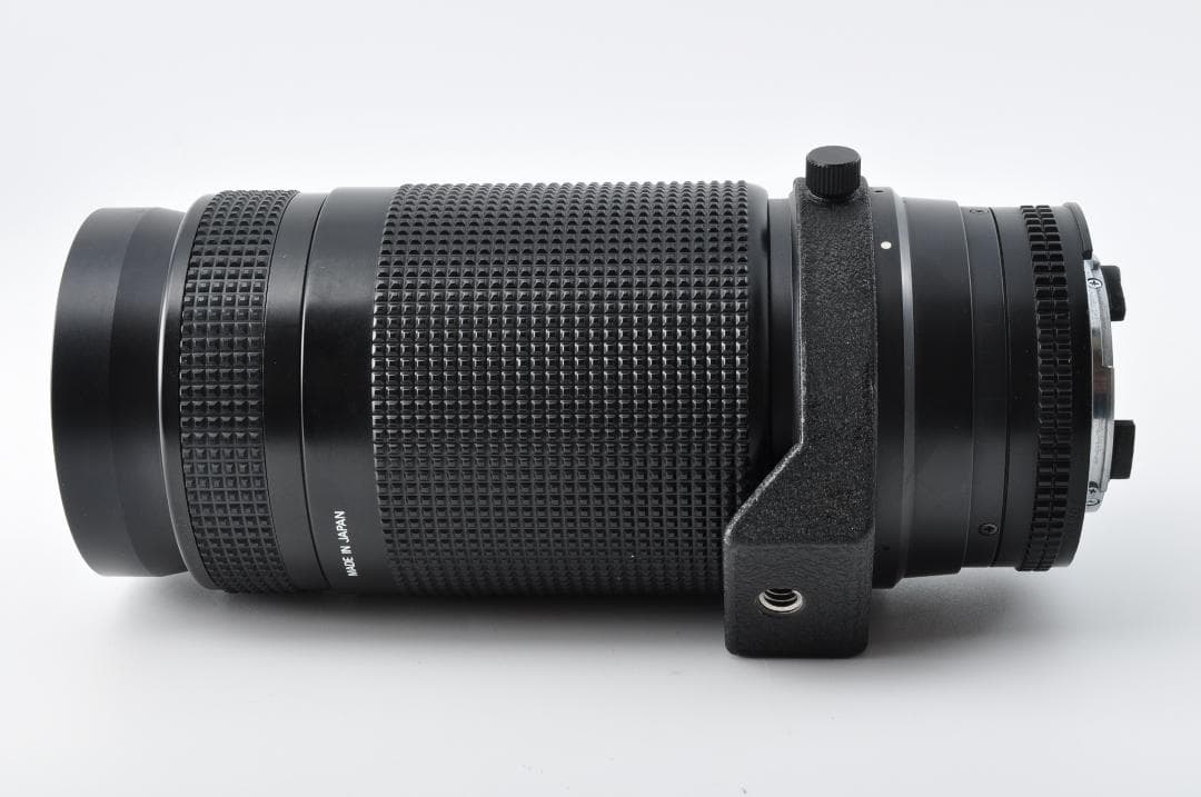 Nikon ニコン AF Nikkor 75-300mm F/4.5-5.6