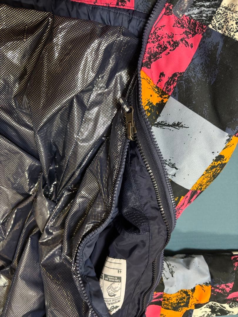 コロンビア　140cm スキーウェア　子供　キッズ M columbia