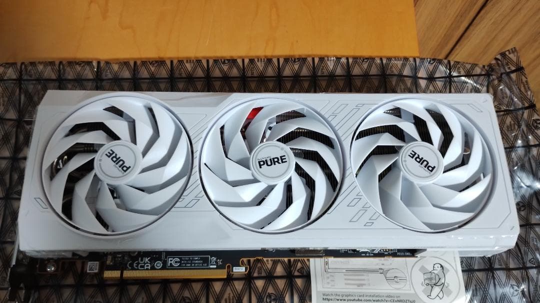 美品 SAPPHIRE PURE Radeon RX 7800 XT 購入証明付