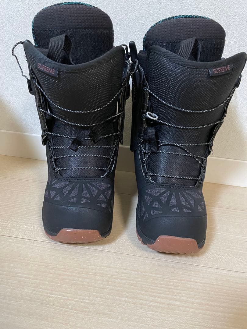 Burton スノーボードブーツ supreme
