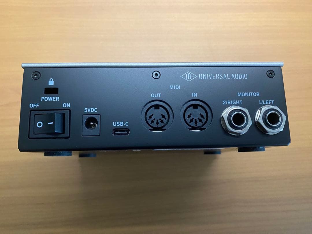 M*様 UNIVERSAL AUDIO / VOLT 1 (美品)