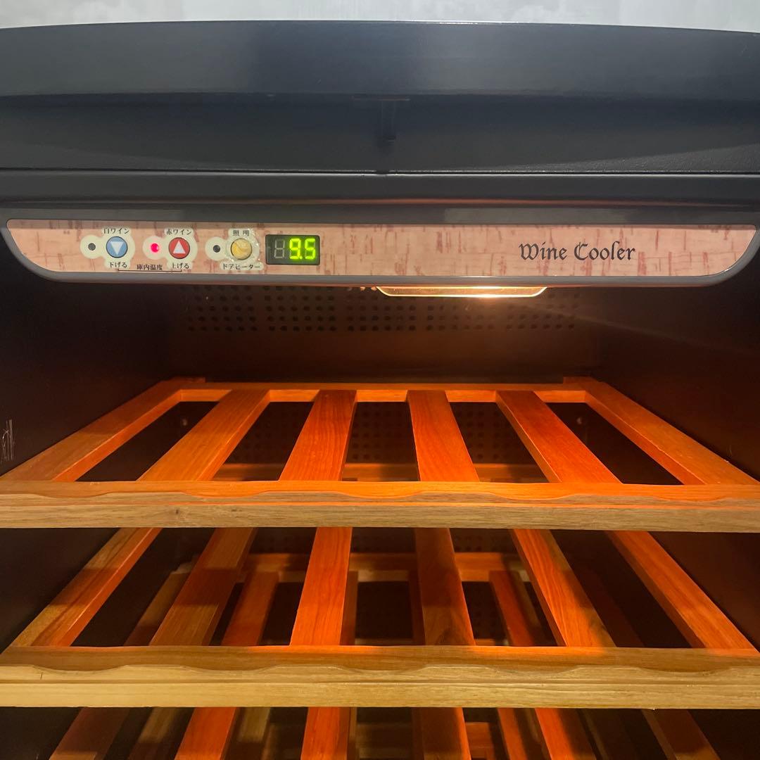 Haier ワインクーラー　ワインセラー 木製棚 10段