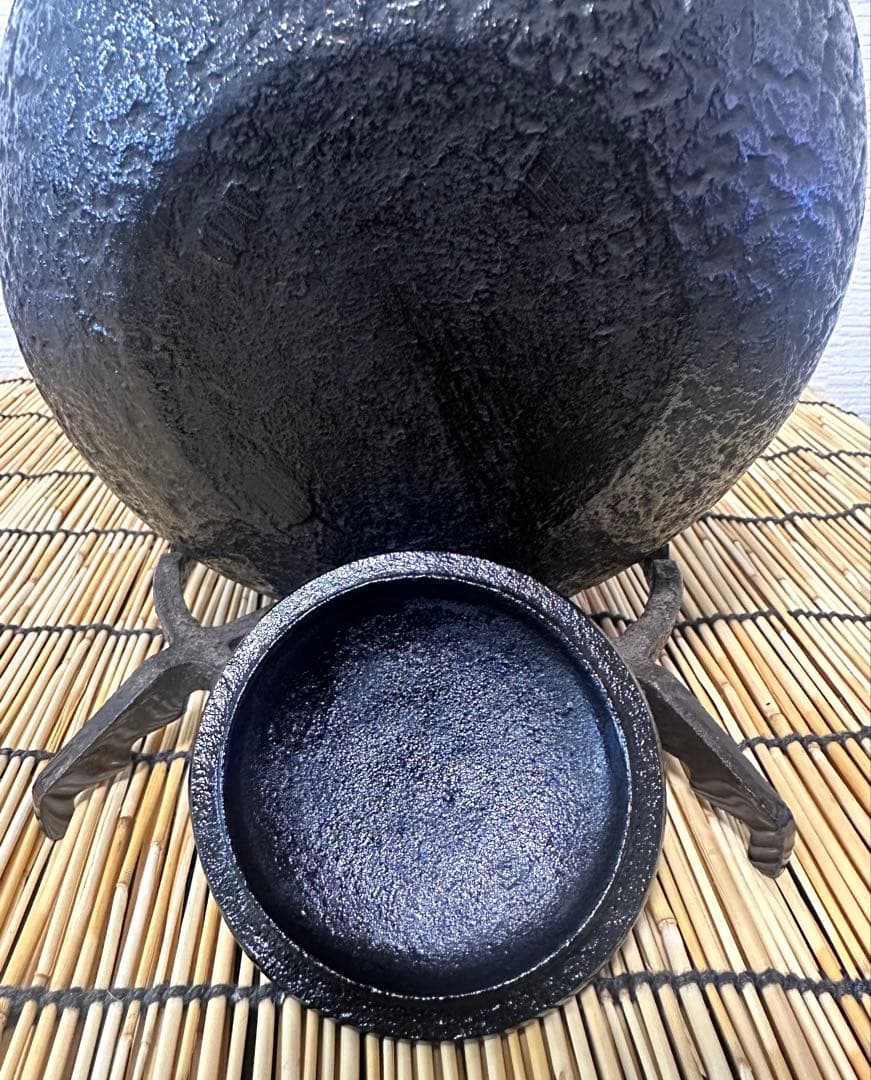 未使用品、付属品付　南部盛栄堂販売　南部名工金秀 及春鋳造　ラムちゃん様売約済み