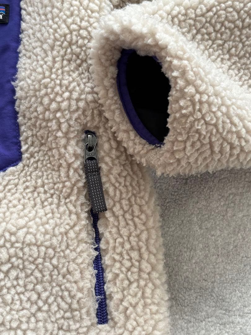 Patagonia ジャケット　キッズサイズXL (レディースXS) 値段交渉◯