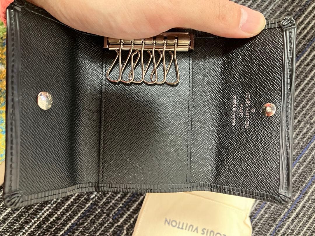 【LOUIS VUITTON キーケース新品未使用】黒