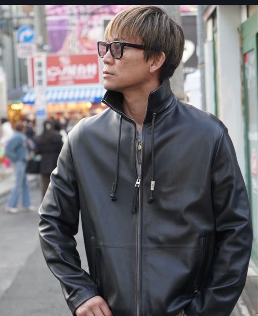 ⚪︎完売品⚪︎萩原裕介さん　YH02 BK/GR サングラス　カラーレンズ　グレー