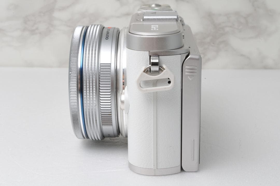 Canon EF-S 55-250mm IS⭐️望遠レンズ 手ぶれ補正 ズーム