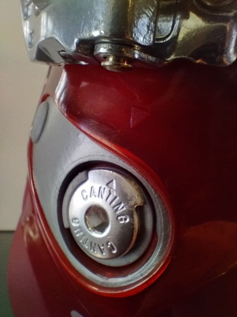 SALOMON スキー靴 赤