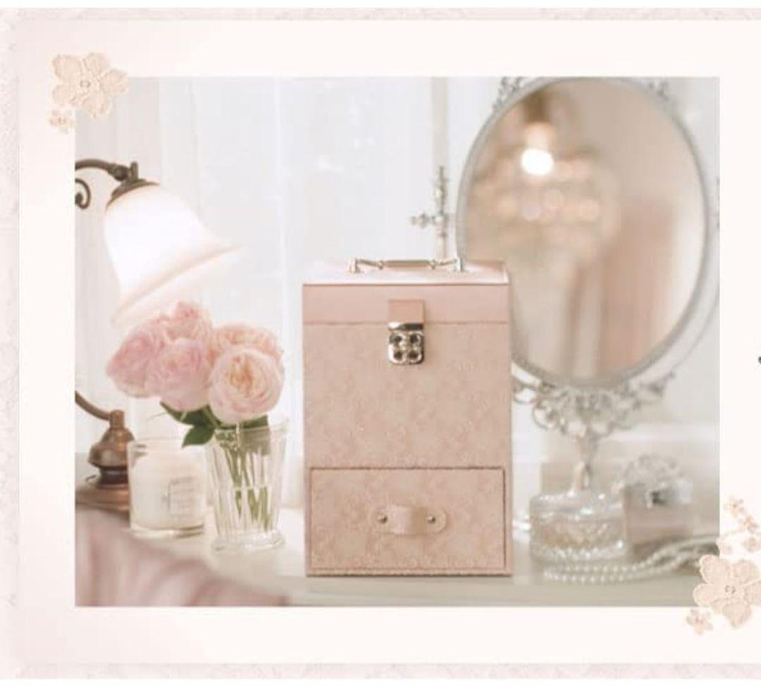 mayu✨ジルスチュアート　メイクアップボックス✨