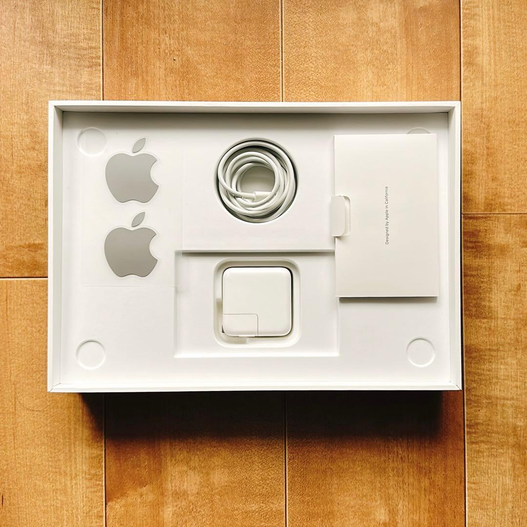 MacBook Air 2020 M1チップ 13インチ A2337