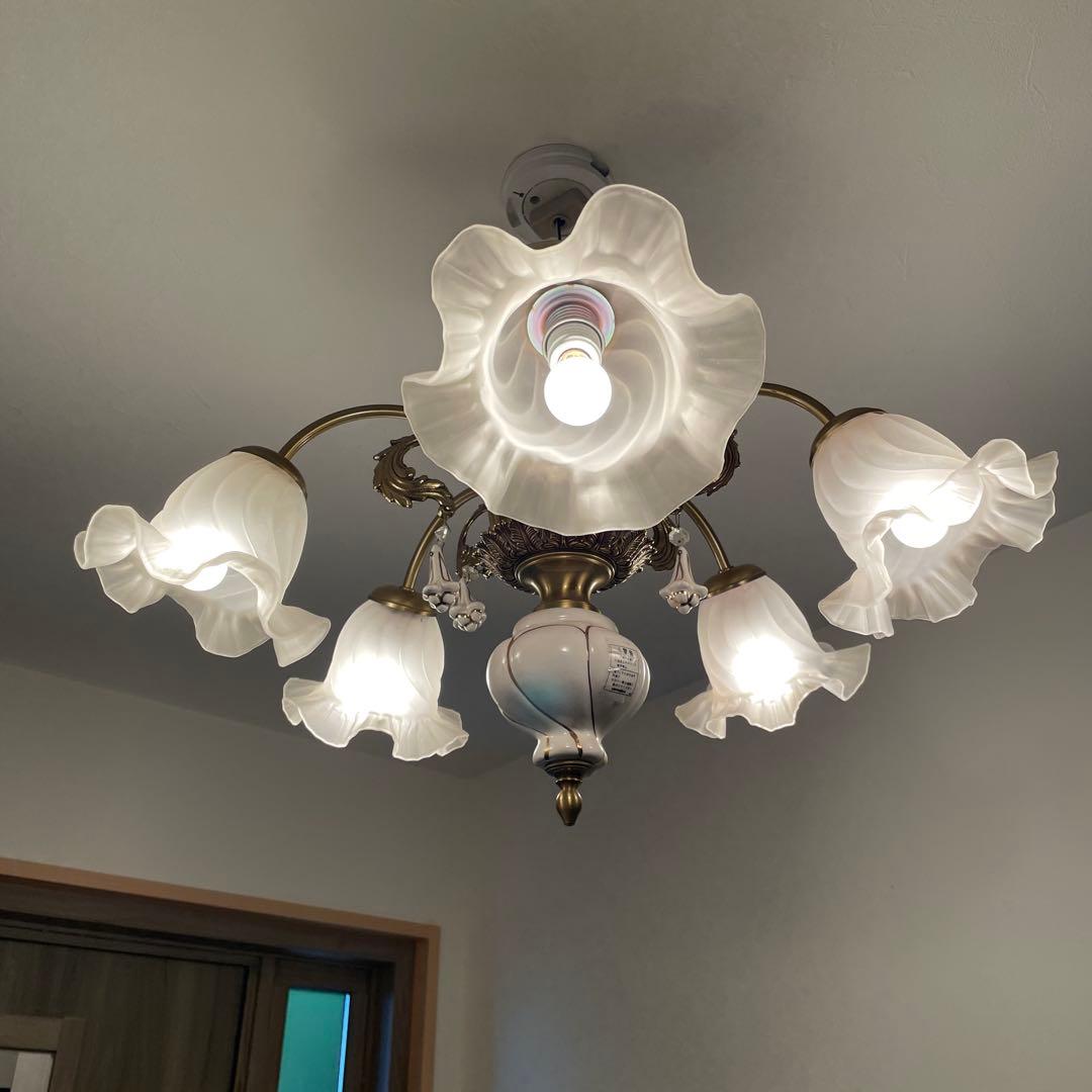 【存在感抜群！】ヤマギワ 5灯 シャンデリア 陶器 ガラス クラシカルデザイン