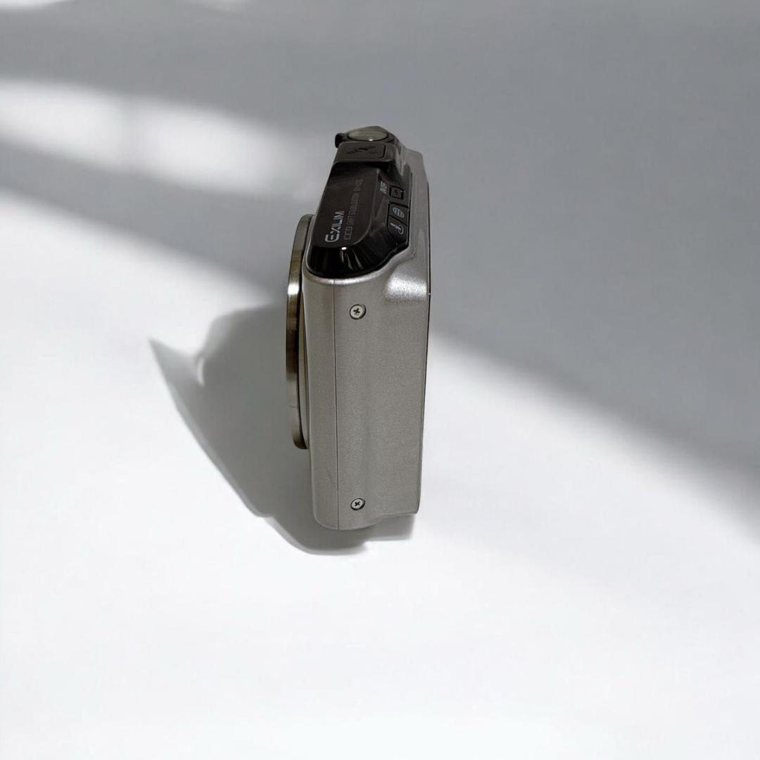 CASIO EXILIM EX-H20G デジタルカメラ