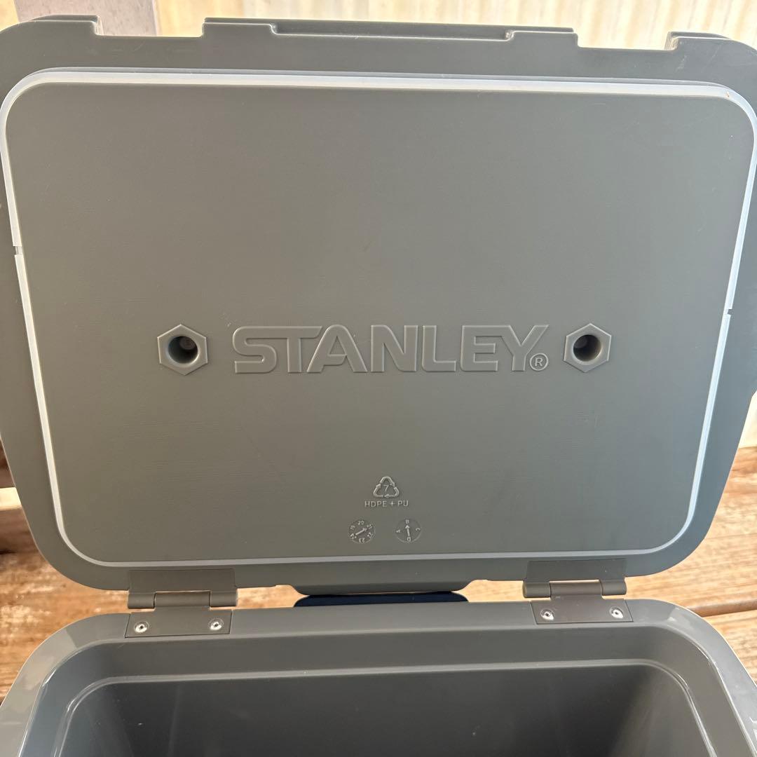 スタンレー　クーラーボックス15.1と真空ボトル1.32Lセット