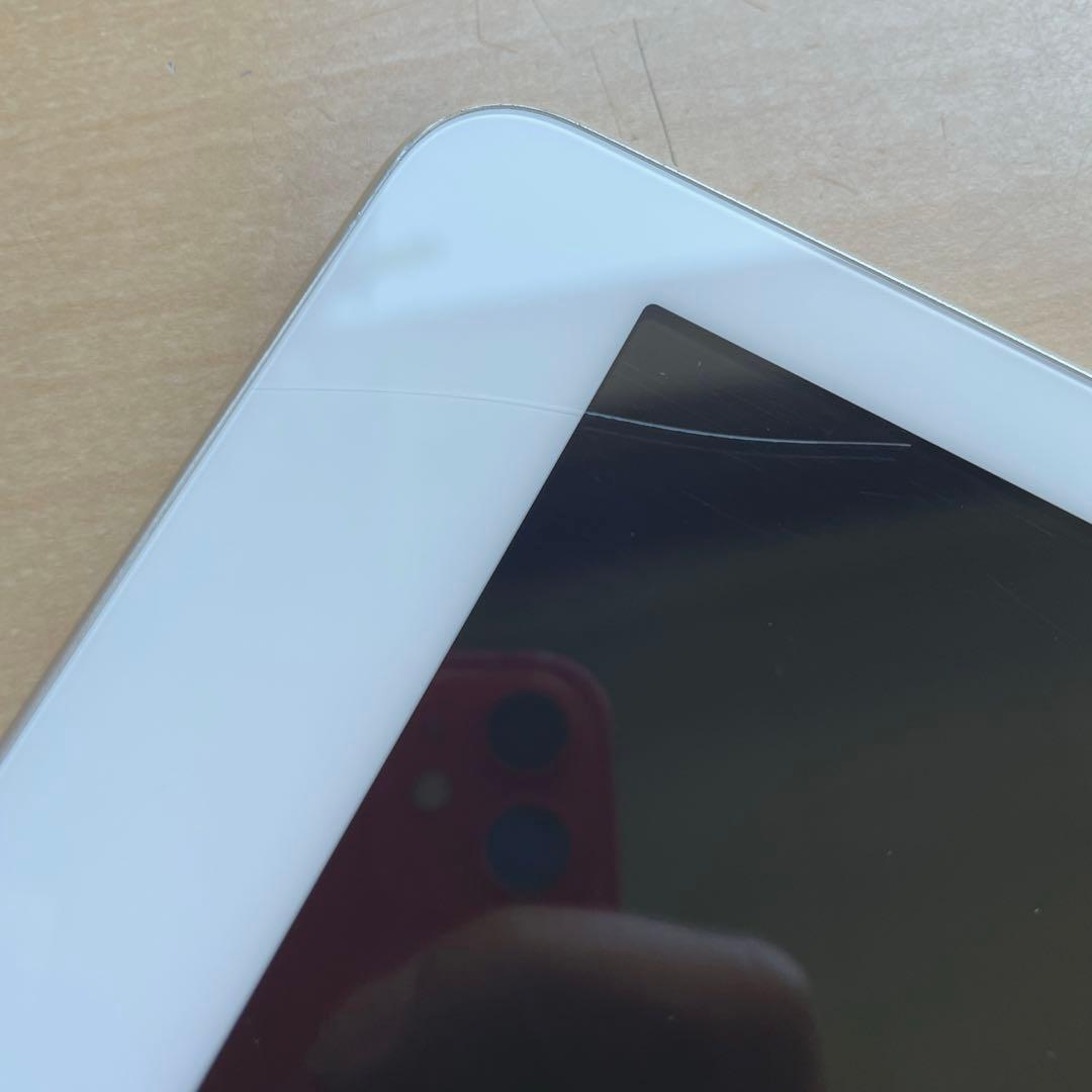 iPad 第6世代　A1893　Wi-Fiモデル　シルバー　32GB #5