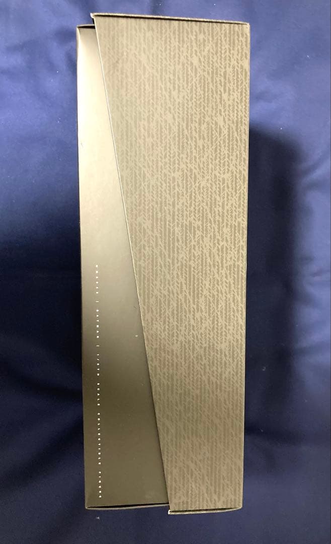 ホットトイズ　バットマン　テックカウル・ライフル付き　バットマンvsスーパーマン