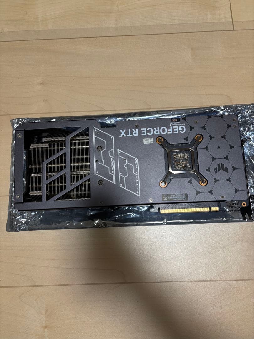 フ*ト様 ASUS TUF GAMING RTX 4080 OC 16GB 正常