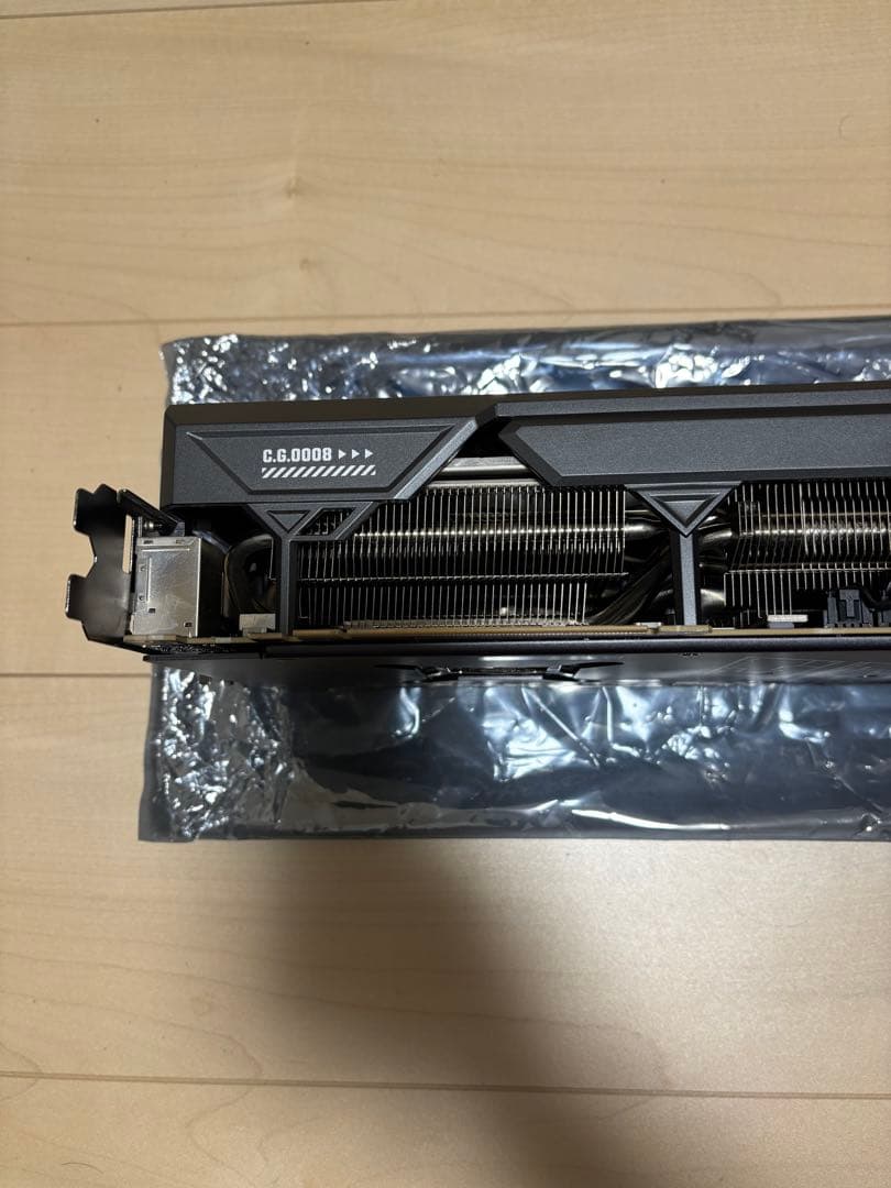 フ*ト様 ASUS TUF GAMING RTX 4080 OC 16GB 正常