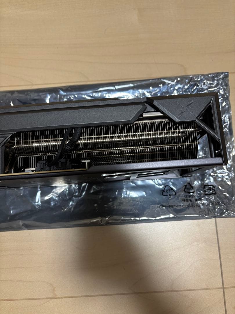 フ*ト様 ASUS TUF GAMING RTX 4080 OC 16GB 正常