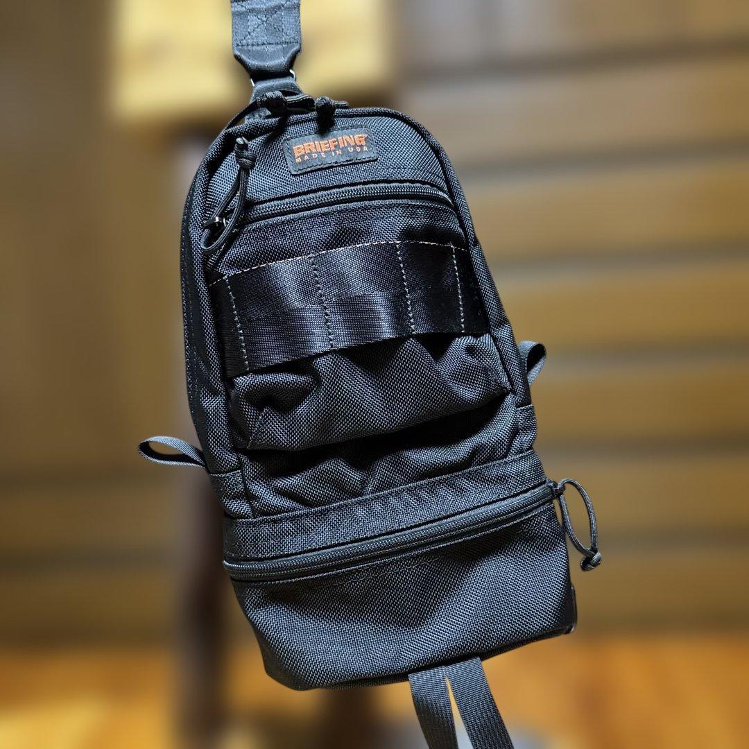バッグ BRIFING SLING BAG