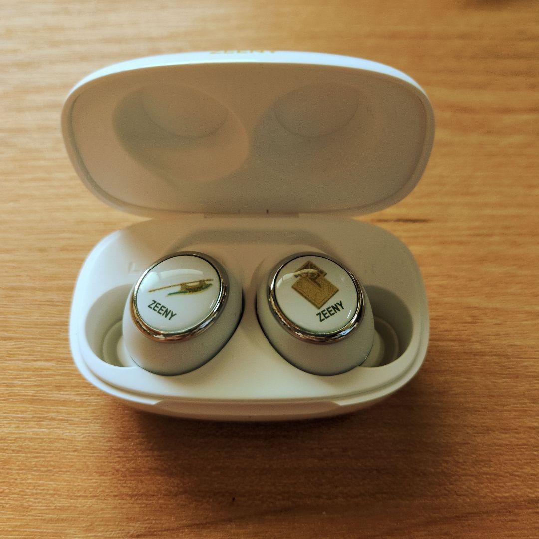 ギルガメッシュ ZEENY Light2 コラボワイヤレスイヤホン