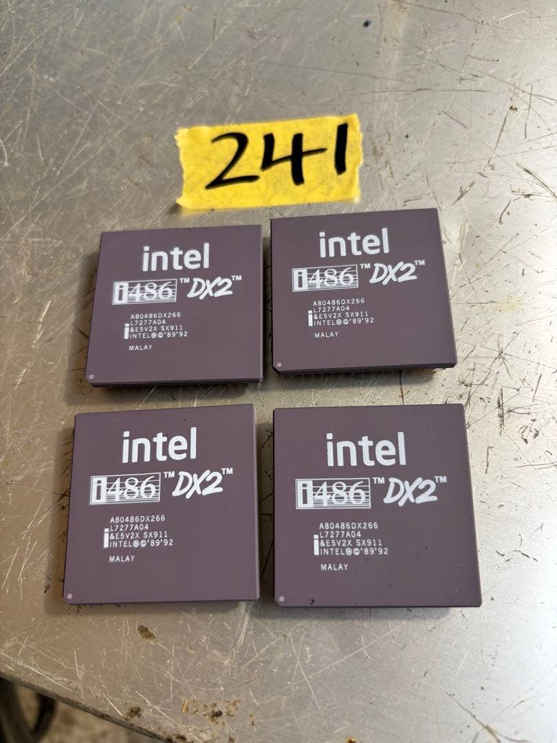 (4個)Intel DX2 i486DX2 インテル マイクロプロセッサ 未使用