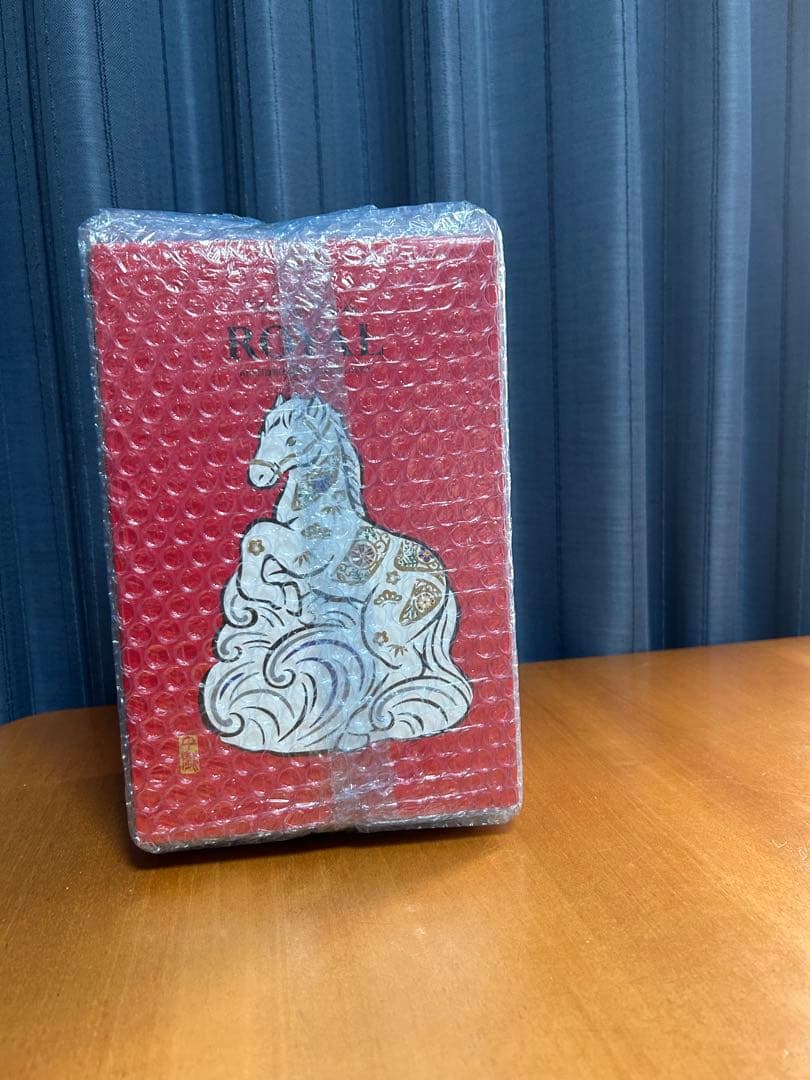 サントリー『ローヤル』干支ボトル、『午』