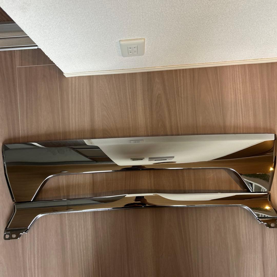 【IBUKA】ハイエース　純正グリル