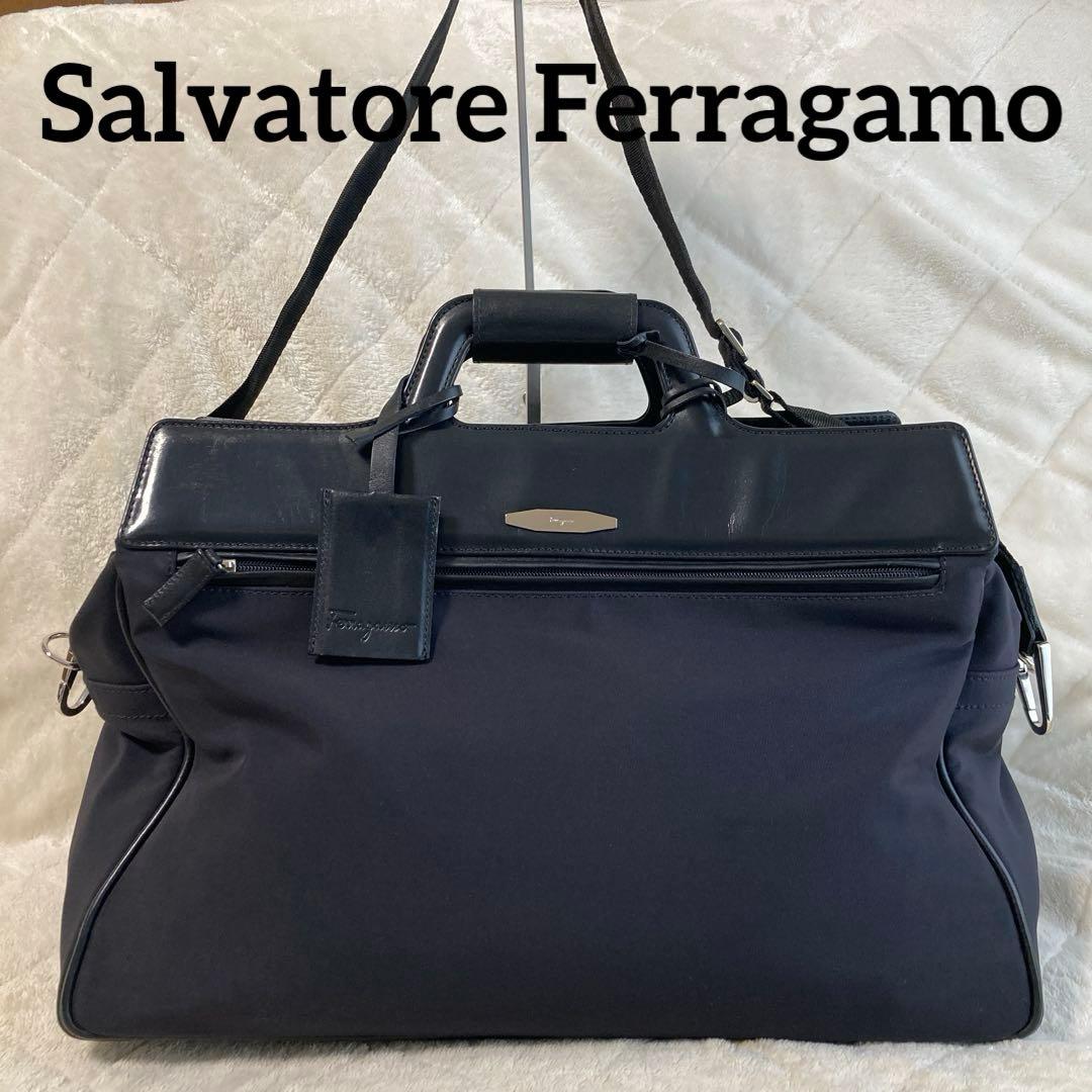 フェラガモ　2wayボストンバック　キャンバス／レザー　ロゴプレート　大容量
