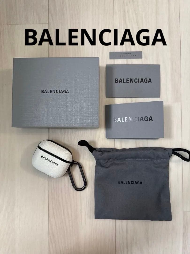 BALENCIAGA バレンシアガ AirPods ケース 第3世代　新品未使用