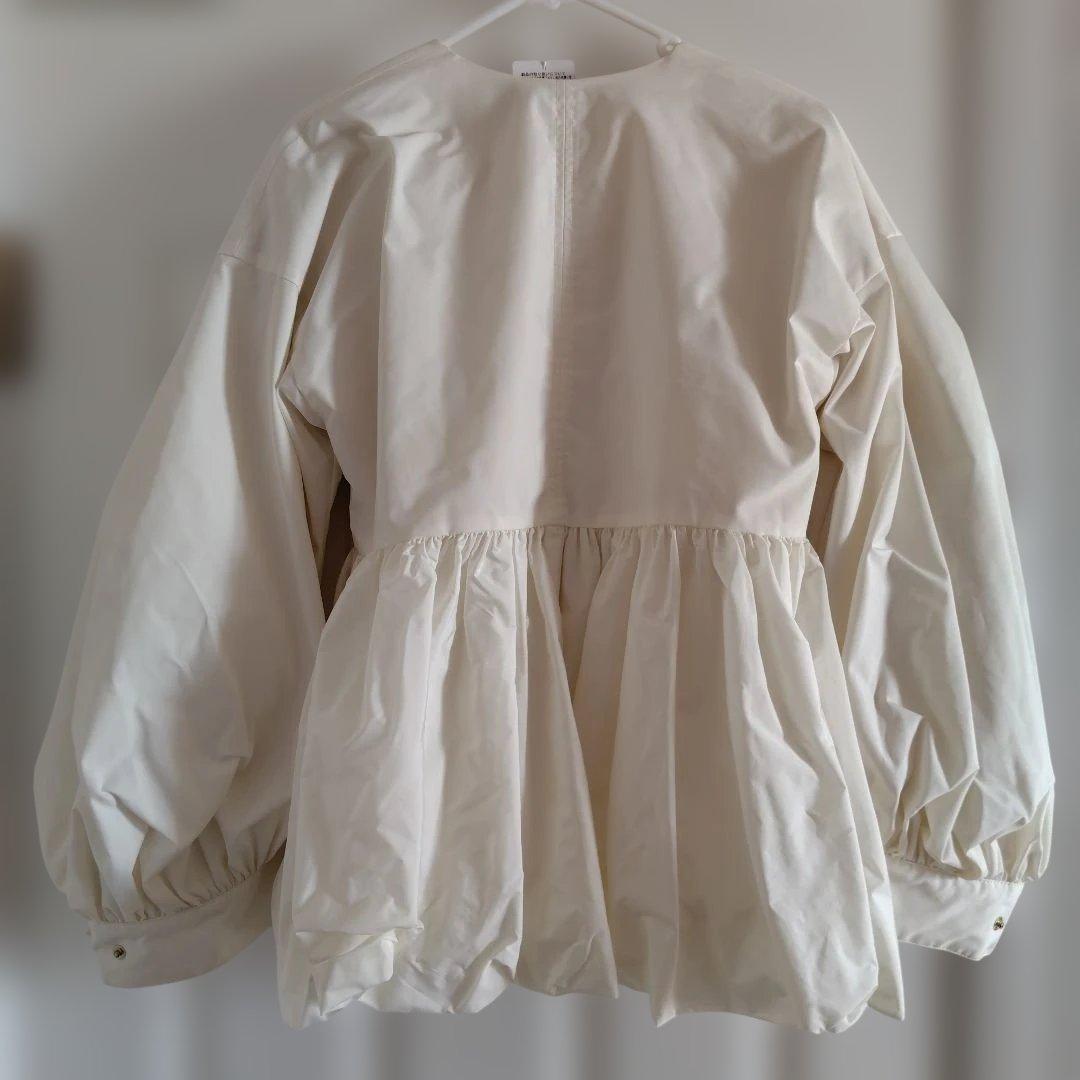 SHIPS ペプラムバルーン中綿ブルゾン