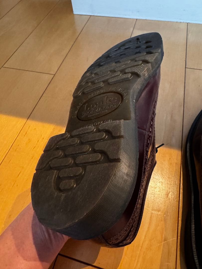 Loake ダークブラウン レザー ウィングチップ