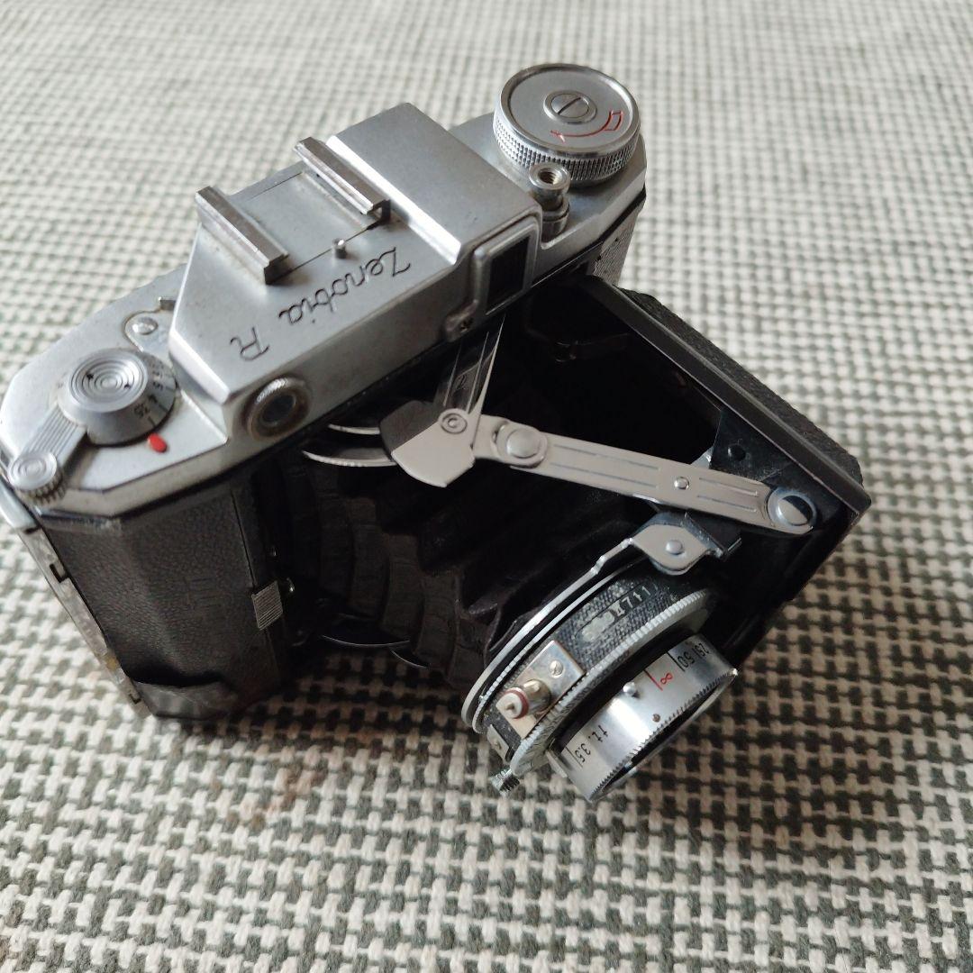 ZENOBIA R　フィルムカメラ