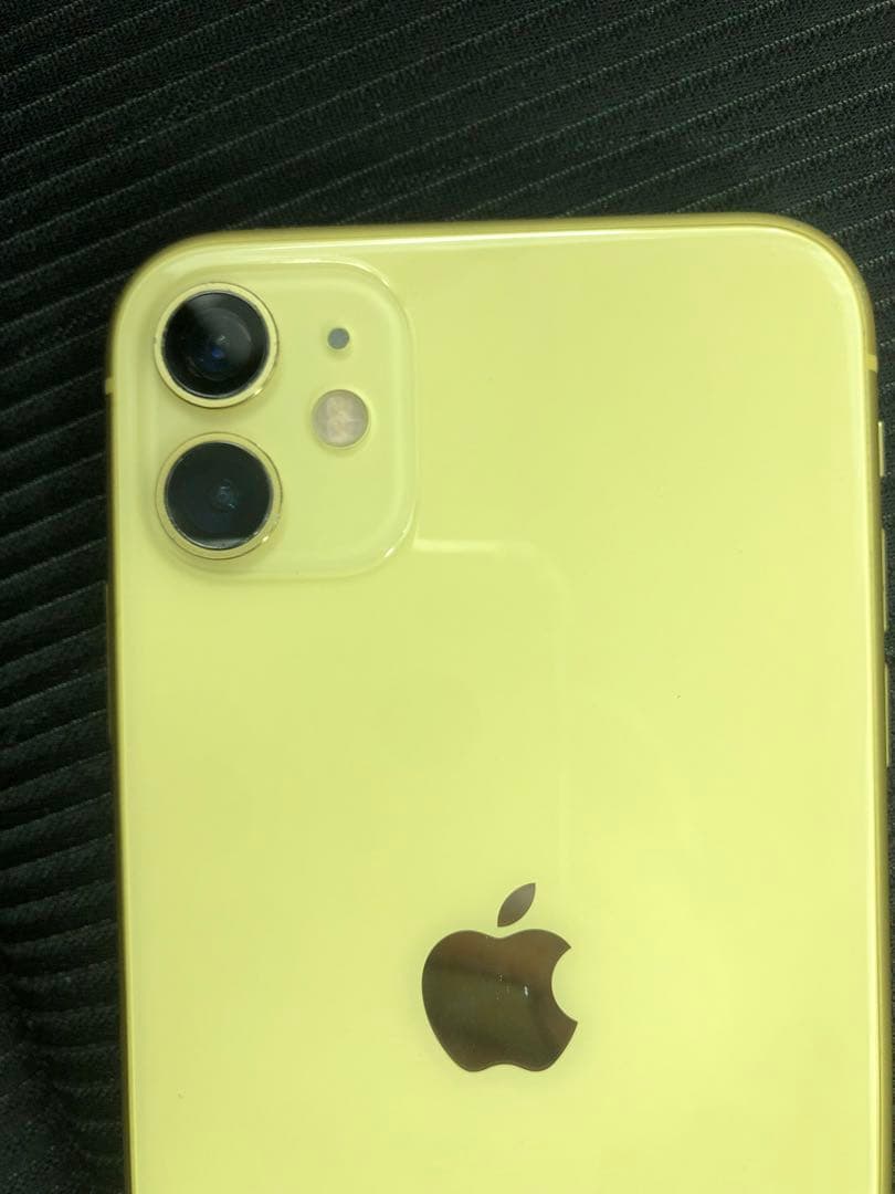 iPhone 11 64GB ゴールド