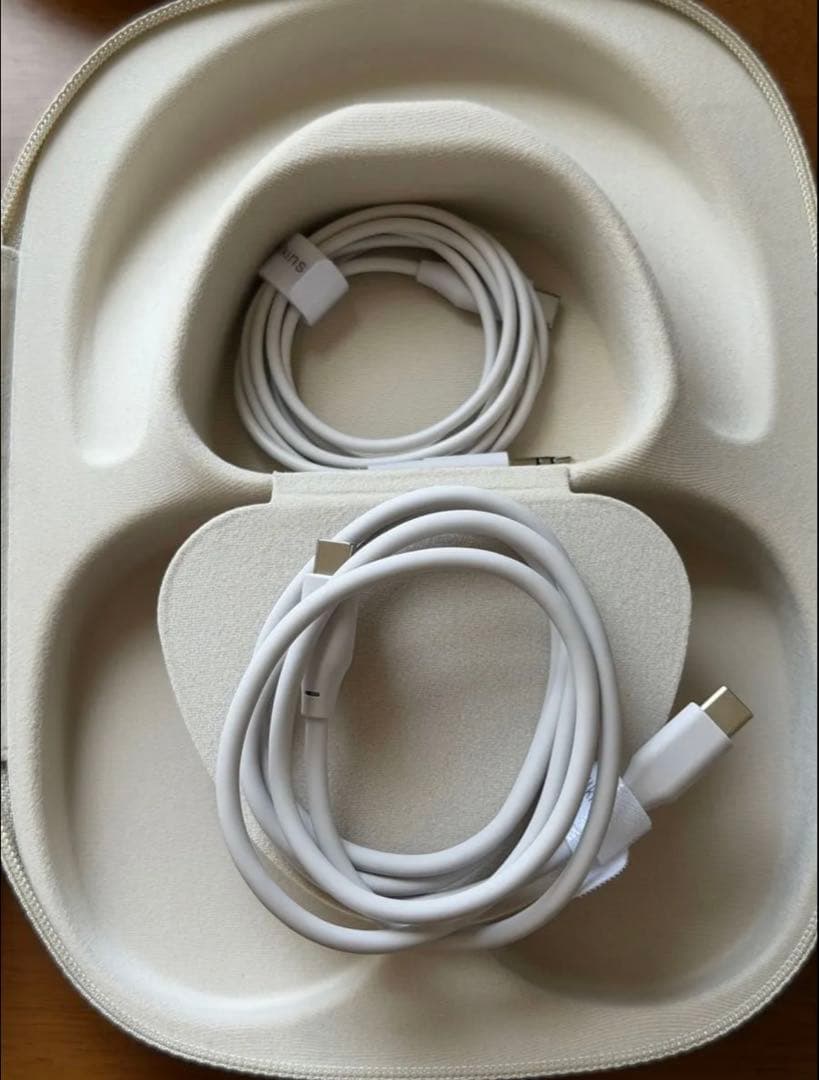 Bowers & Wilkins PX7 S3 ワイヤレスヘッドホン　ホワイト