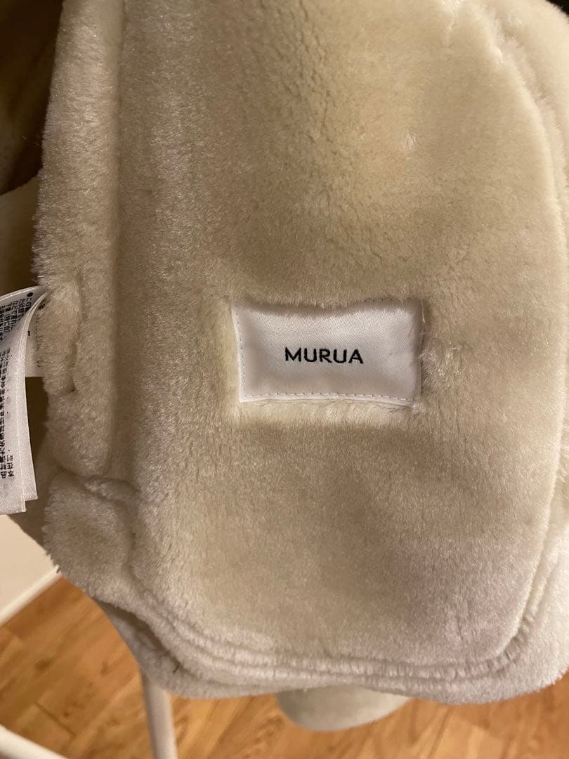限定！割引！早い者勝ちです。MURUAショートエアリーフェイクムートンジャケット