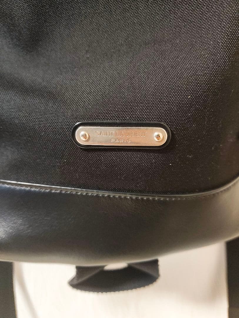 サン・ローランパリ　リビングトン　キャンバス　リュック