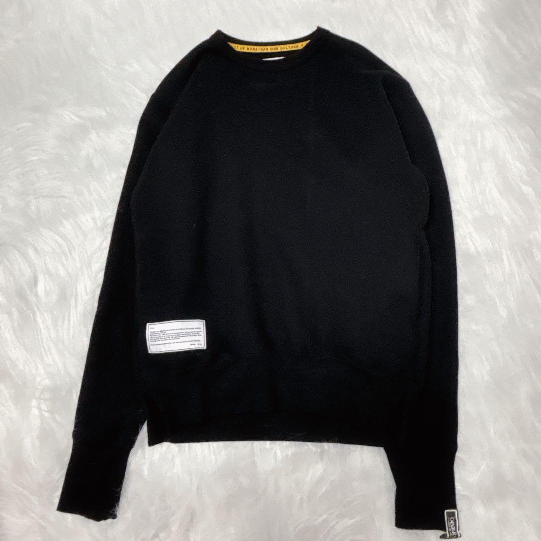 ビューティービースト Primo 柄グラフィッククルーネックスウェットシャツ