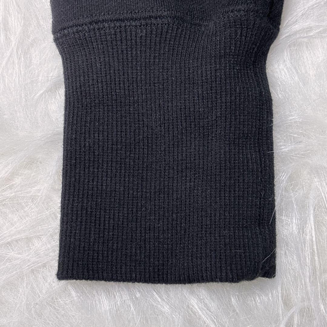 ビューティービースト Primo 柄グラフィッククルーネックスウェットシャツ