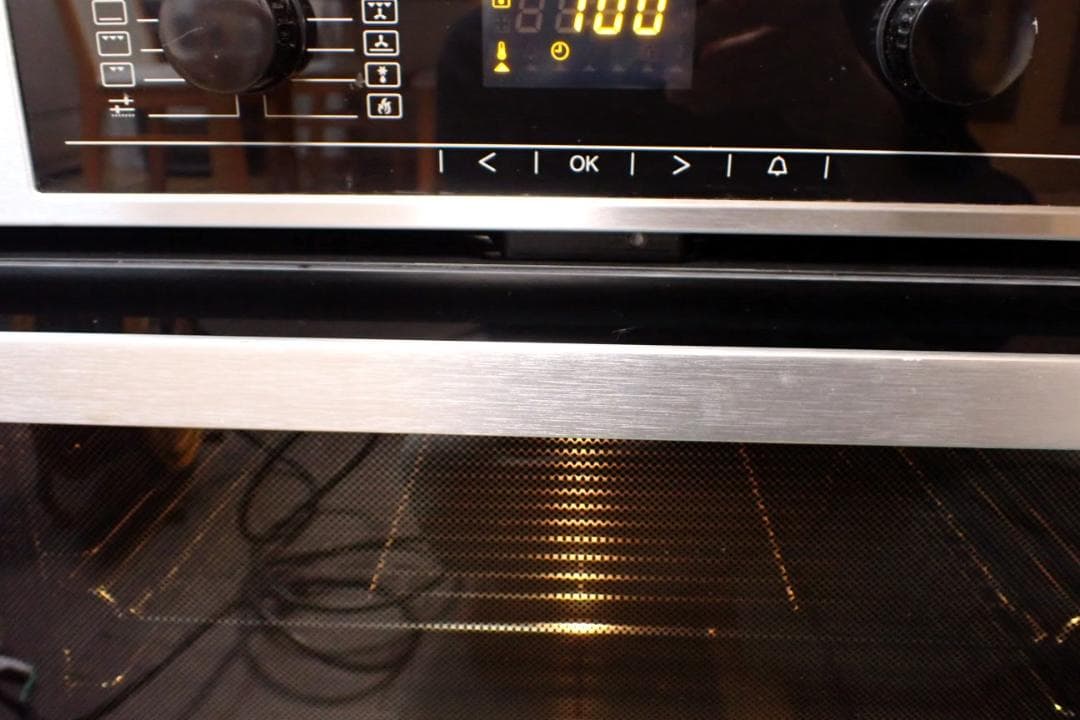 Miele/ミーレ/ドイツ/電気オーブン/H5240BP/ビルトイン/ステンレス