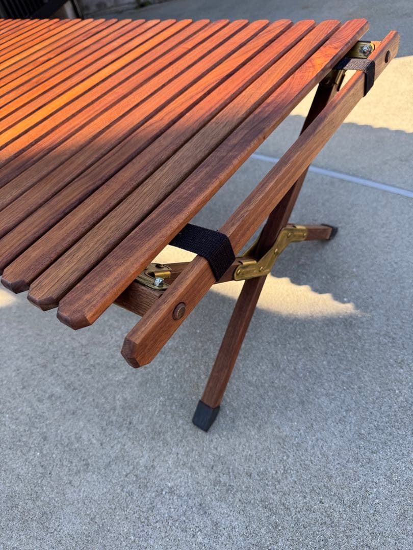 NORAs テーブル ウォールナット　1100 swampケース付き