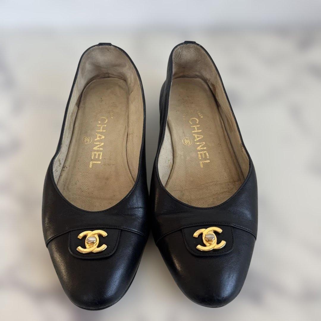 シャネル ココマーク　ターンロック　パンプス　フラットシューズ　ローファー