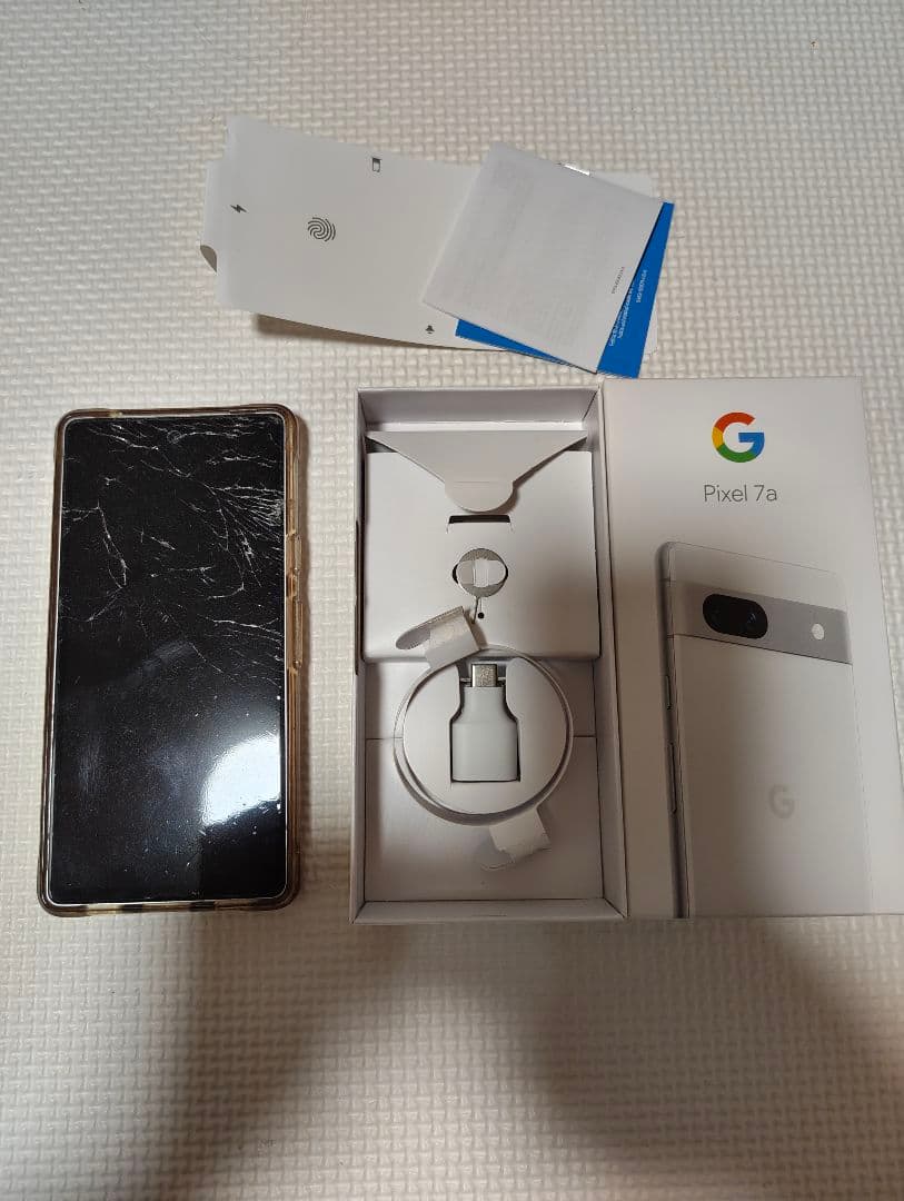 Google Pixel 7a 128GB 本体 画面ひび割れ
