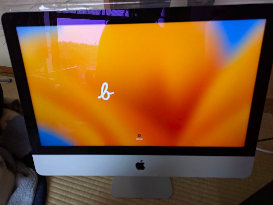 iMac　Retina 4K 21.5インチ
