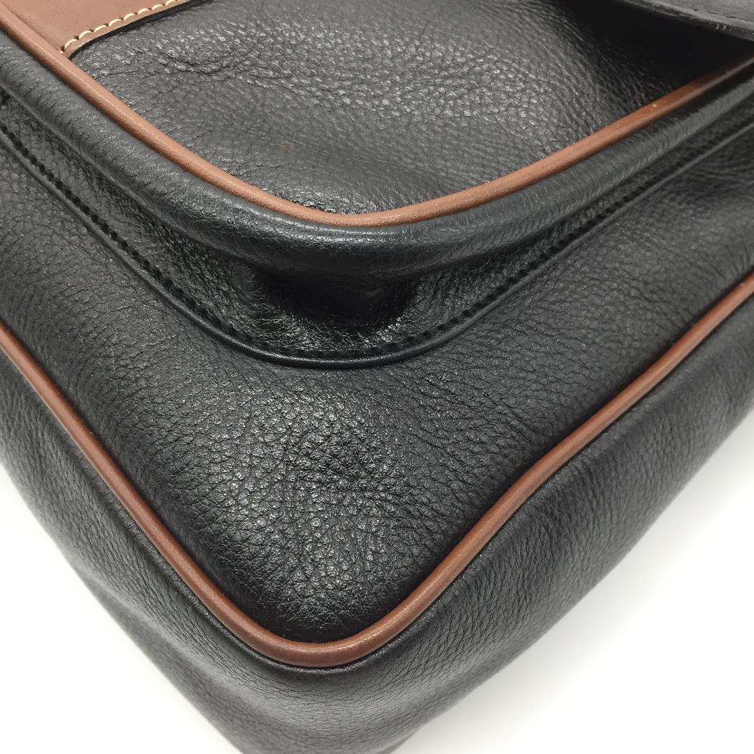 BALLY バリーショルダーバッグ ハンドバッグ レザー 本革 ロック金具