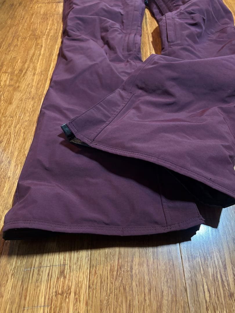 VOLCOM GORE-TEX スノーボードパンツ レディースMサイズ