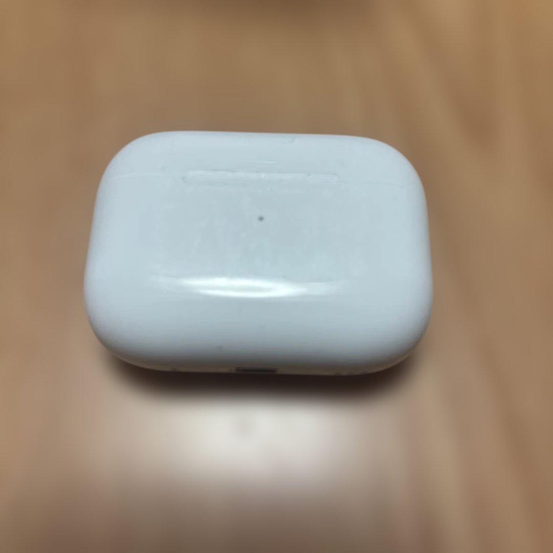 AirPods本体 充電ケース付き ホワイト