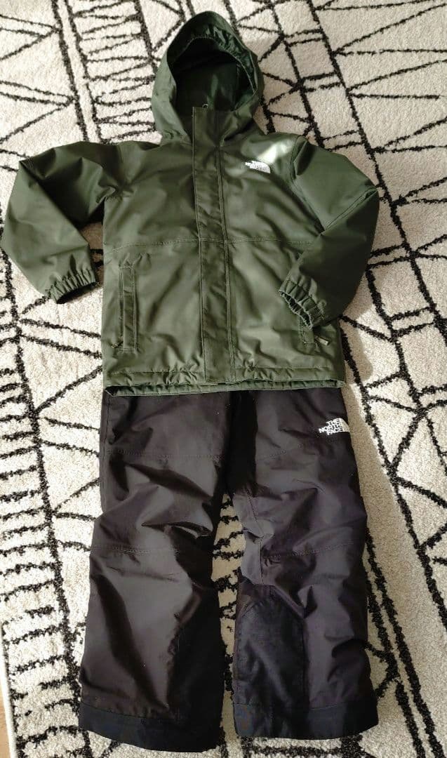 THE NORTH FACE ノースフェイス／キッズ　スノーウェア　スキーウェア
