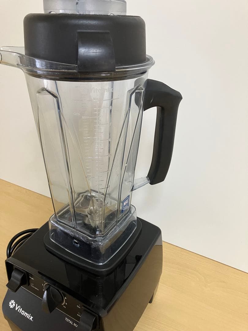 【動作品】Vitamix バイタミックス VM0111 ミキサー 2L