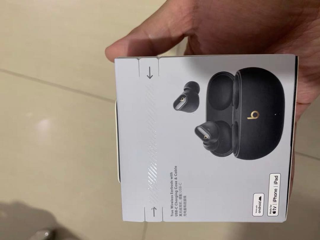 Beats Studio Buds +ブラック