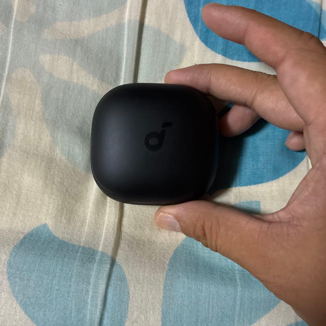 soundcore Liberty 4 Pro ワイヤレスイヤホン＋ケース